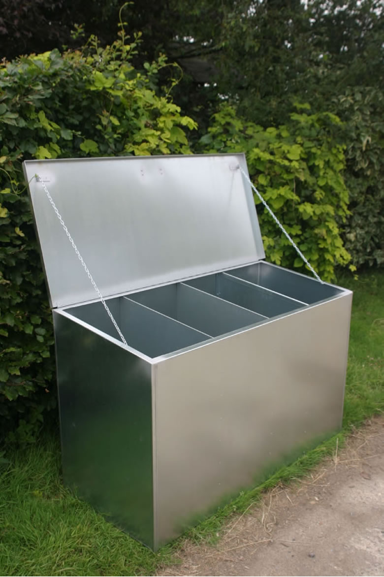 Four Compartment Feed Bin